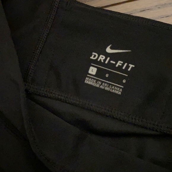 Nike Dri-Fit Straight 26” High Waisted Black Leggings Size L - Picture 4 of 6